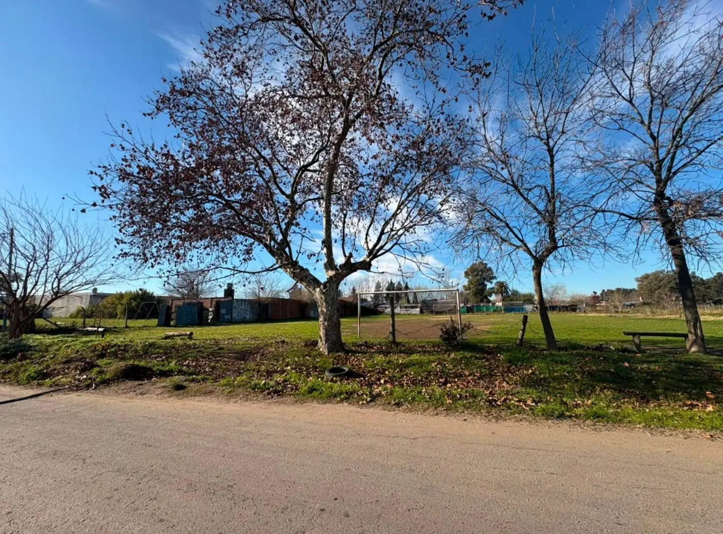 Venta Terreno en La Plata en Esquina 2