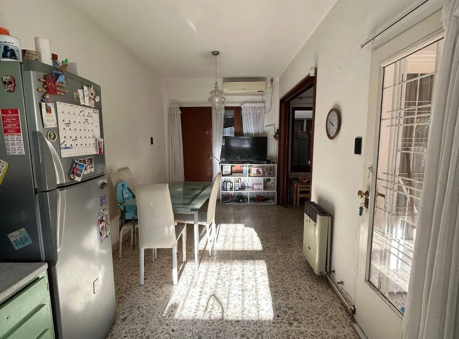 Venta de casa con jardín y quincho en La Plata 3