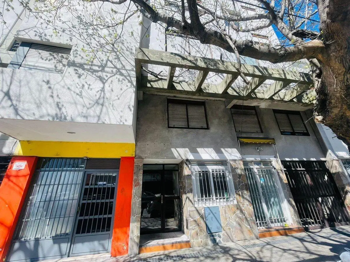 DEPARTAMENTO EN VENTA 1 DORM 8