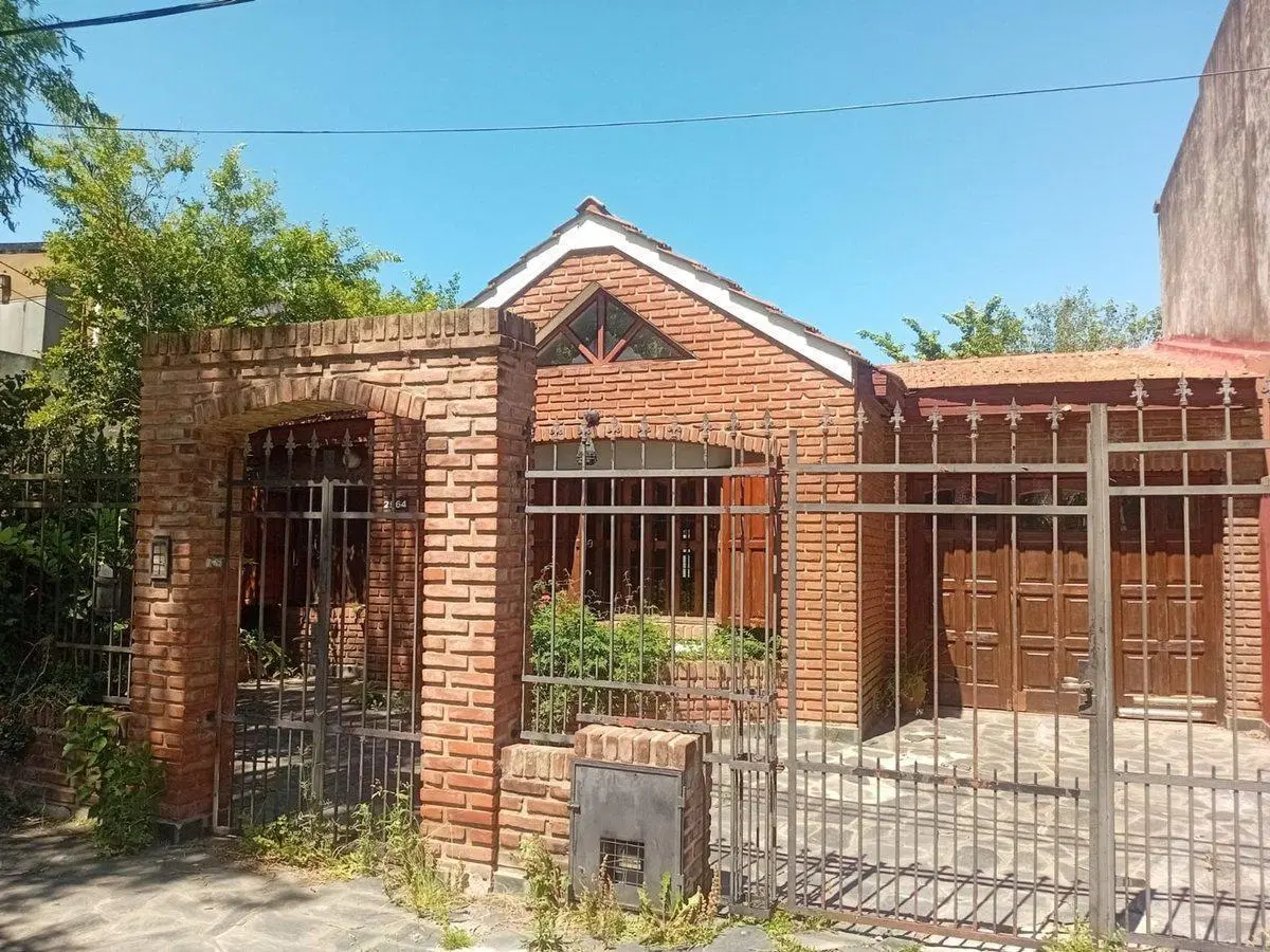 Casa en venta 2 dormitorios Villa Castell 4