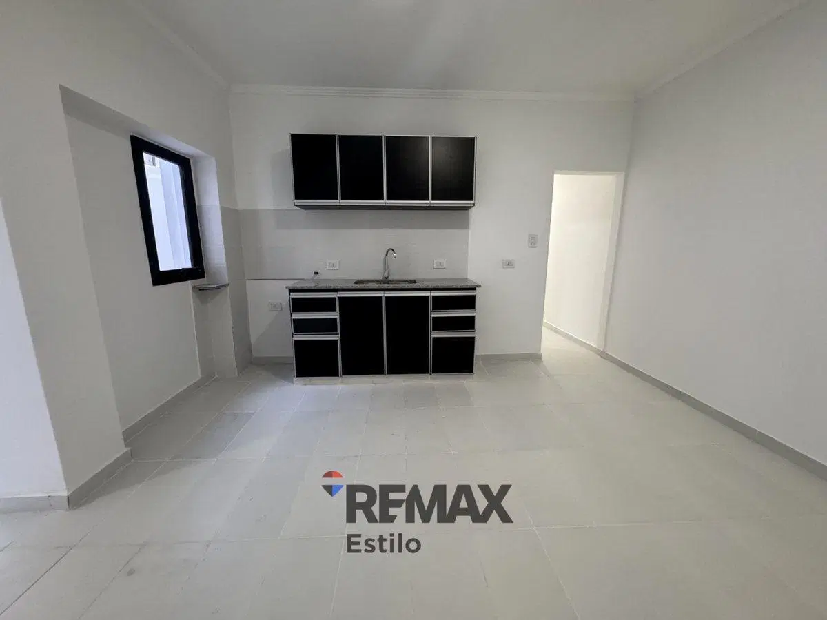 PH DE 2 DORMITORIOS Y PATIO RECICLADO EN VENTA 5