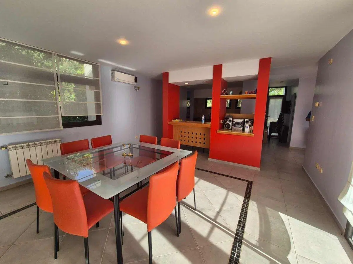VENTA CASA HARAS DEL SUR 1 CON PILETA LOTE 2050 M2 3