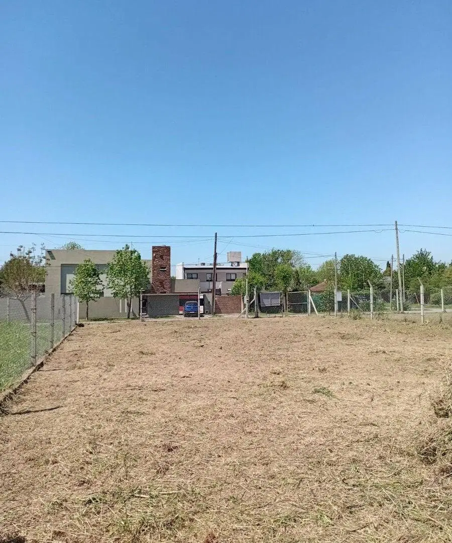 Lote EN VENTA en City Bell 3