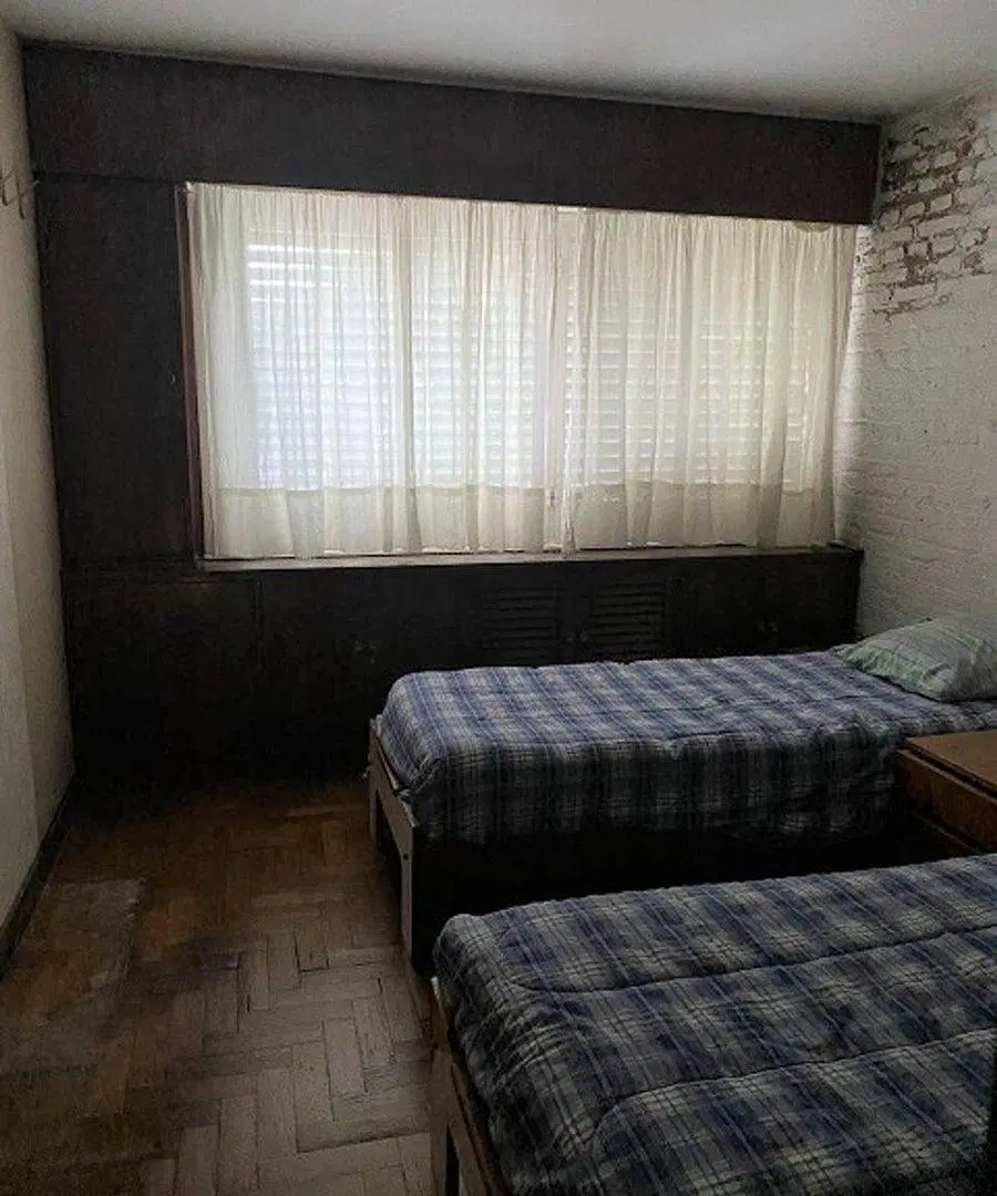 VENTA Casa 4 Dormitorios. Cochera - Parque 4