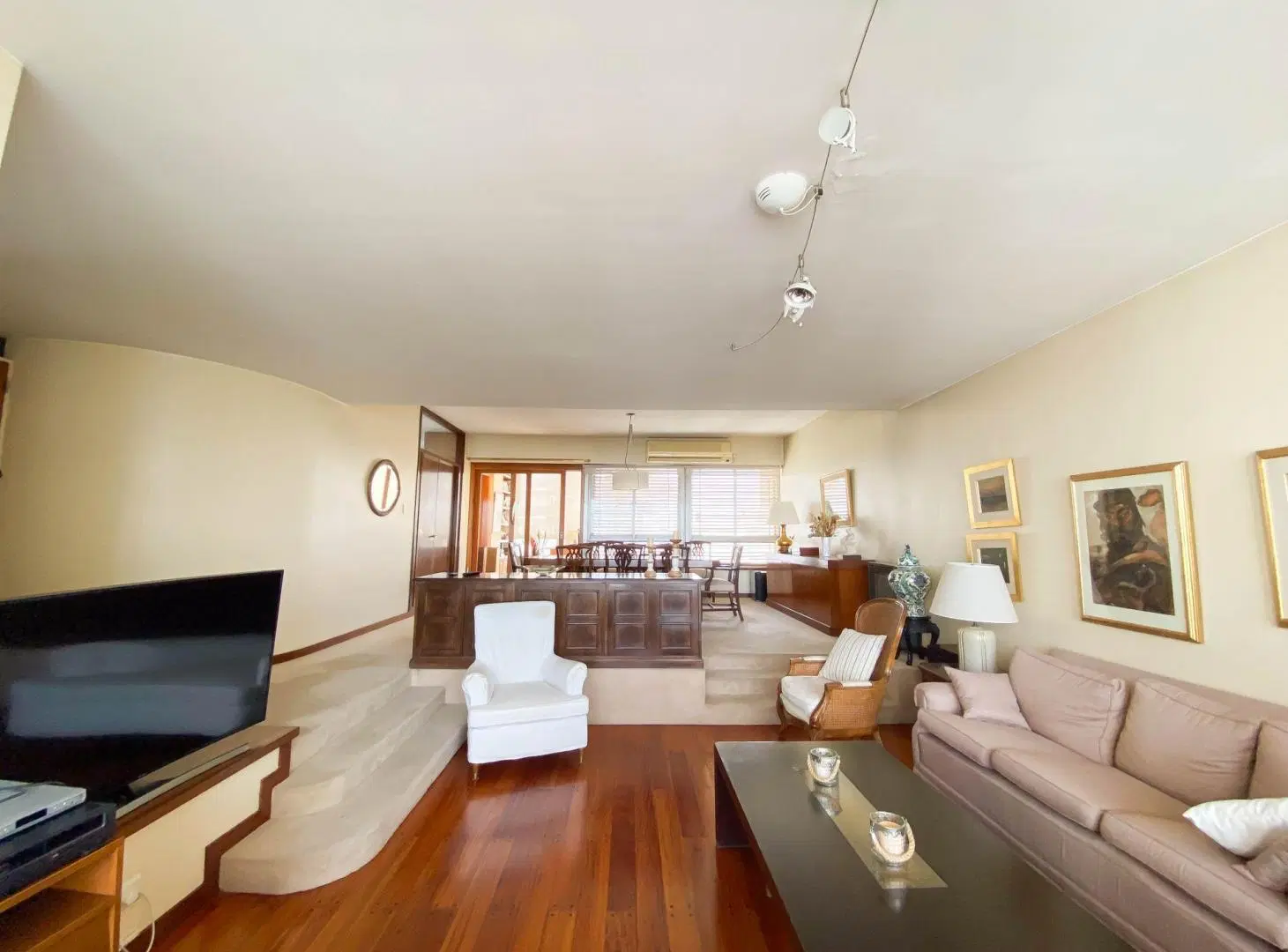 Departamento Piso en venta, 4 dormitorios + 2 coch 2