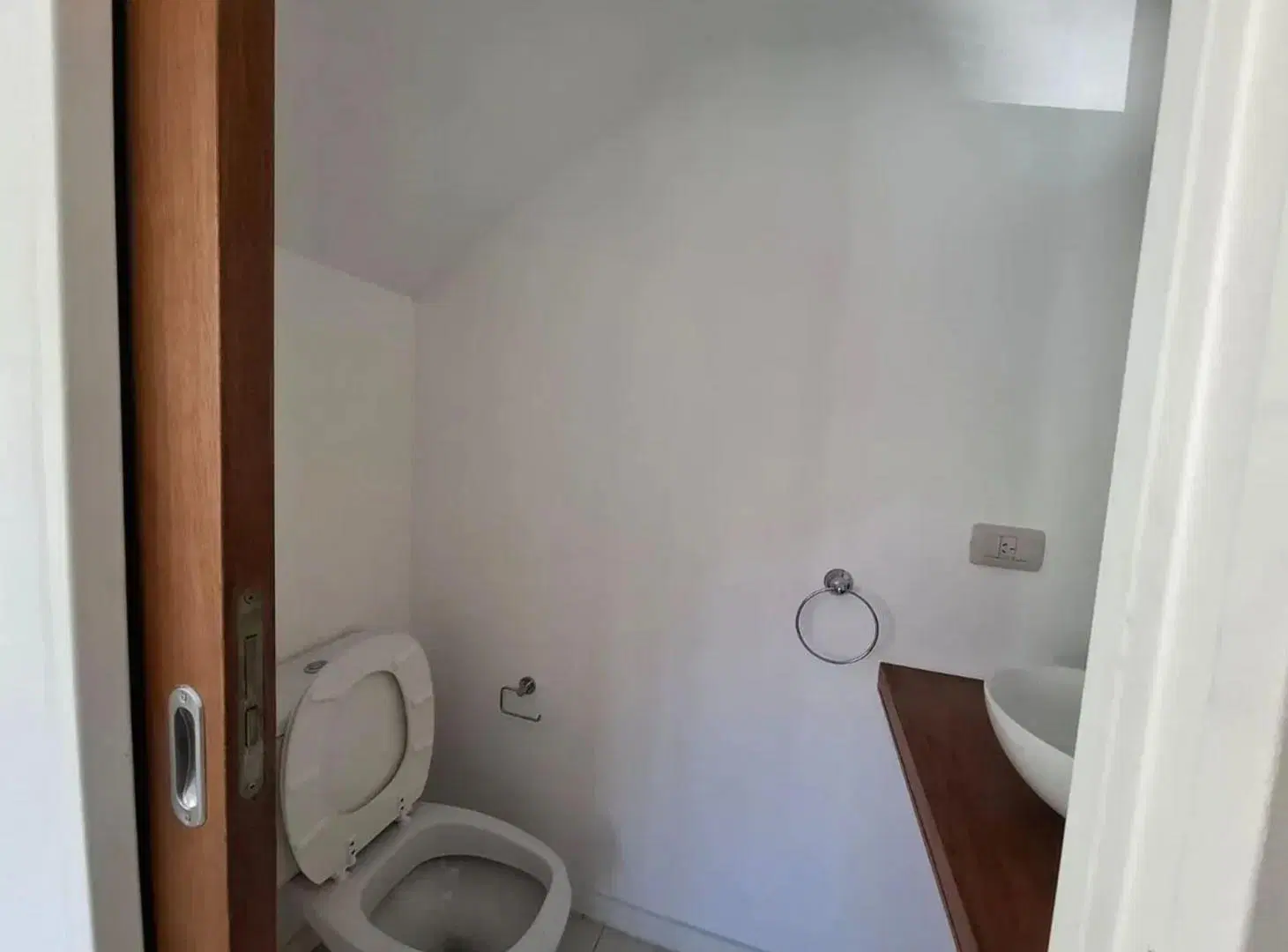 Duplex en venta 3 dormitorios Gonnet 8