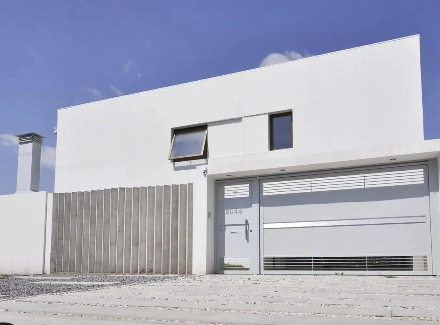 Duplex en venta 3 dormitorios Gonnet 3