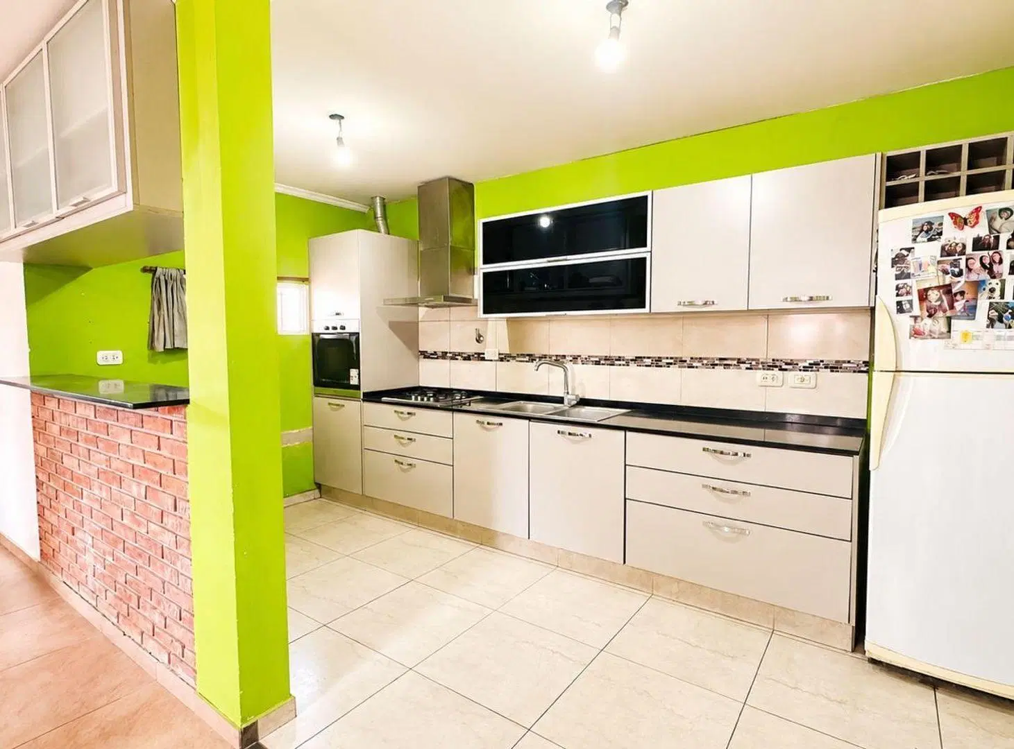 CASA EN VENTA 2 DORMITORIOS CON PARQUE 3