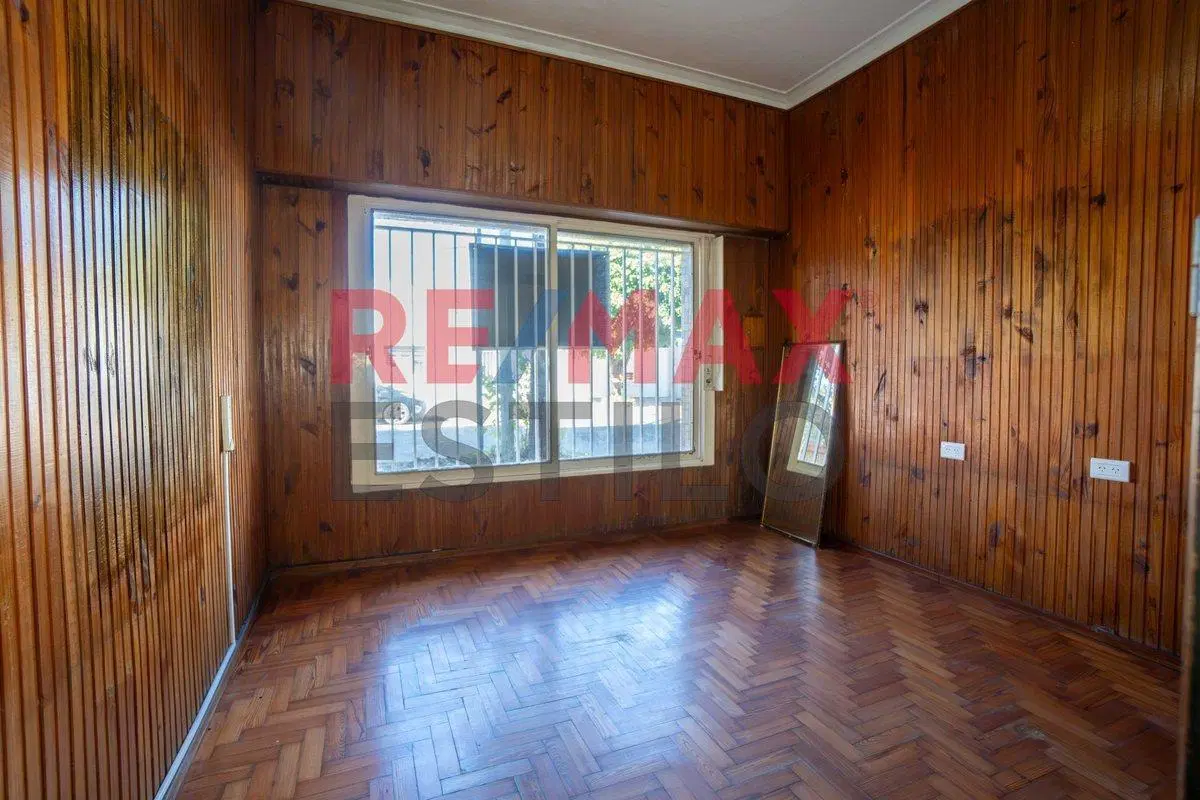 Ph casa en venta, con dos dormitorios , cochera 4