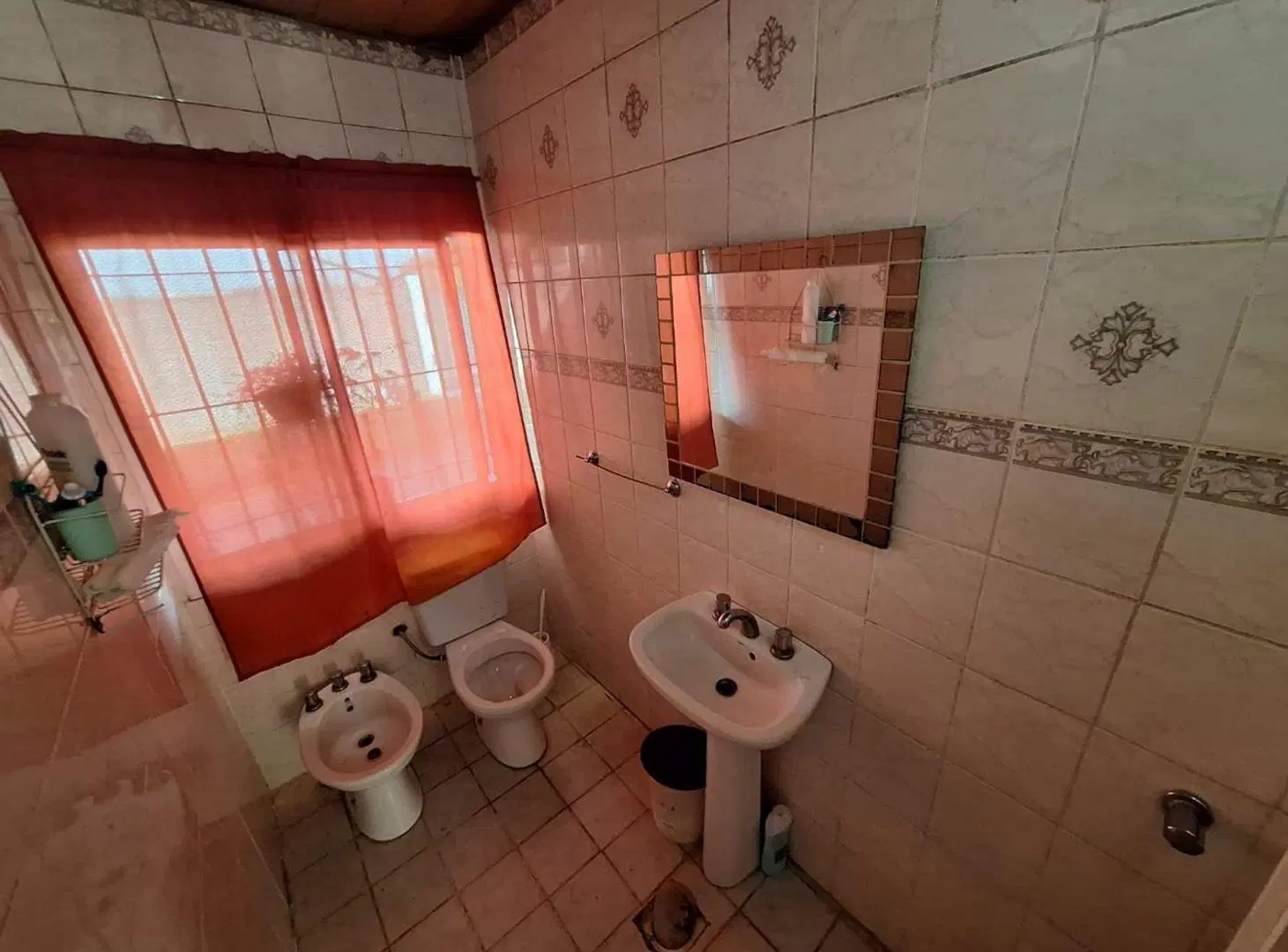 CASA DE 3 DORMITORIOS 133 492 Y 493, CON PATIO 4