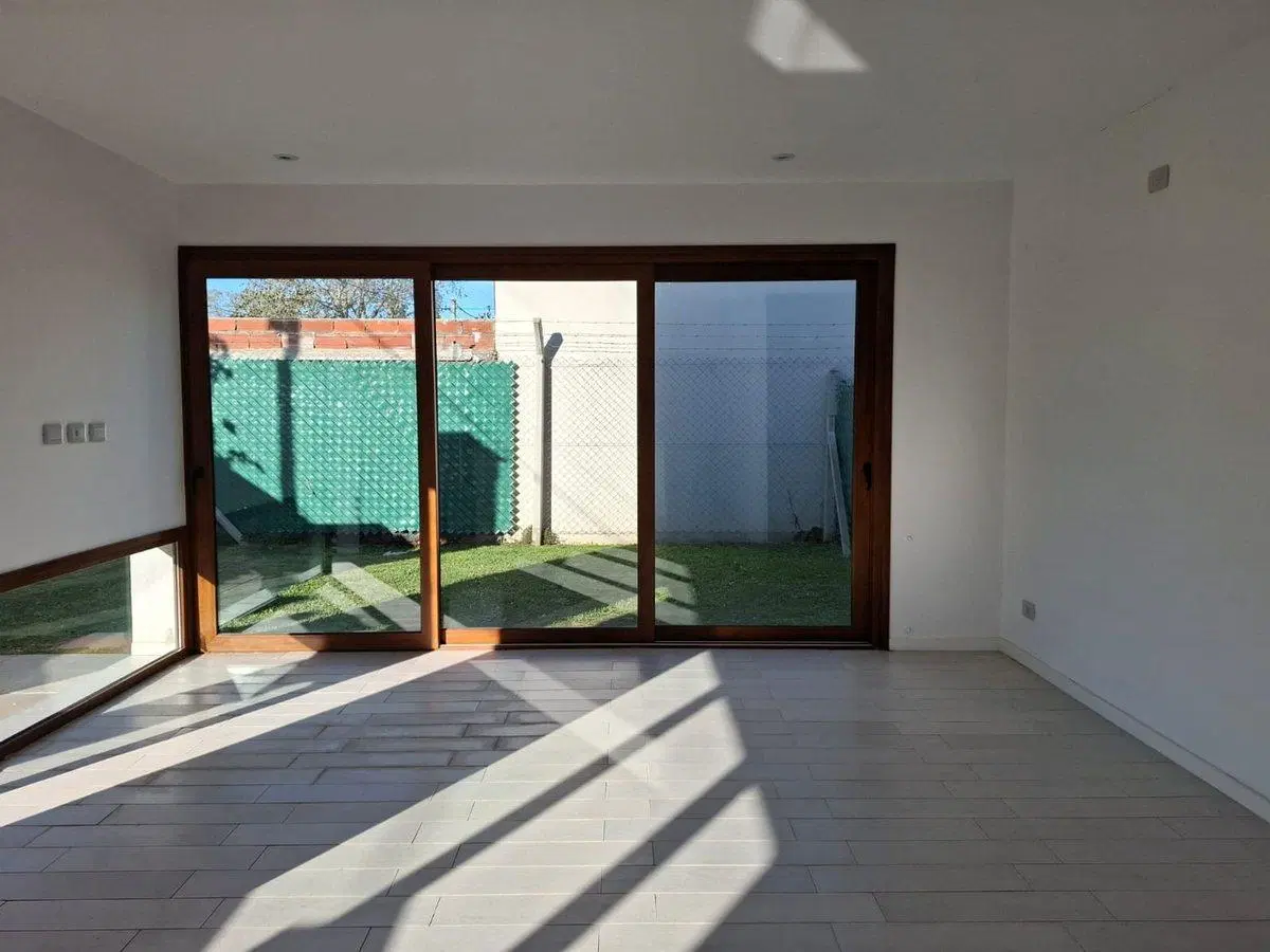 Duplex de categoria Apto Banco - Gonnet 5