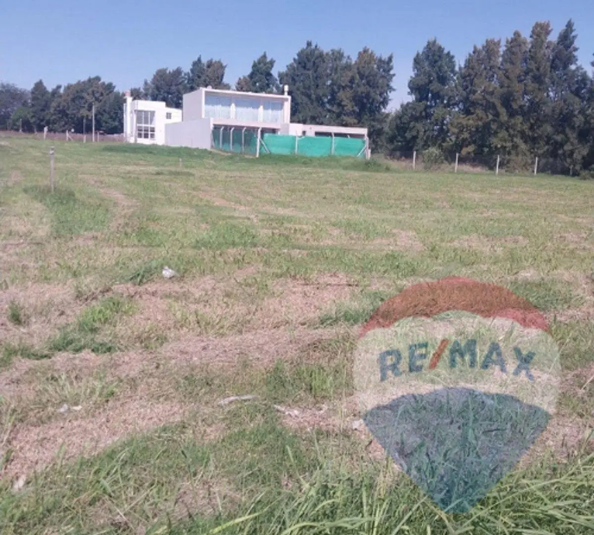 LOTE EN ALTOS DE DON CARLOS DE 747 M2. 4