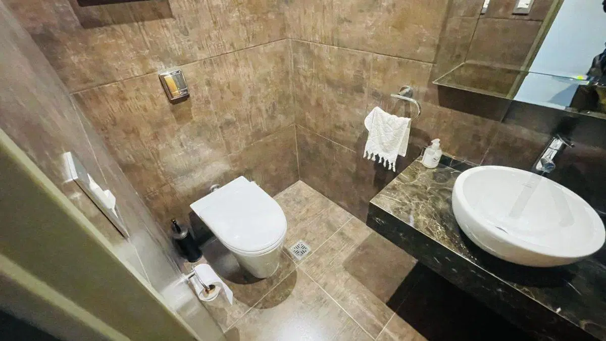 DEPARTAMENTO PISO EN VENTA - 2 COCHERAS 3