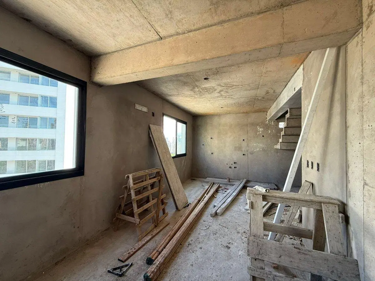 Venta de departamento de 2 dormitorios en La Plata 2