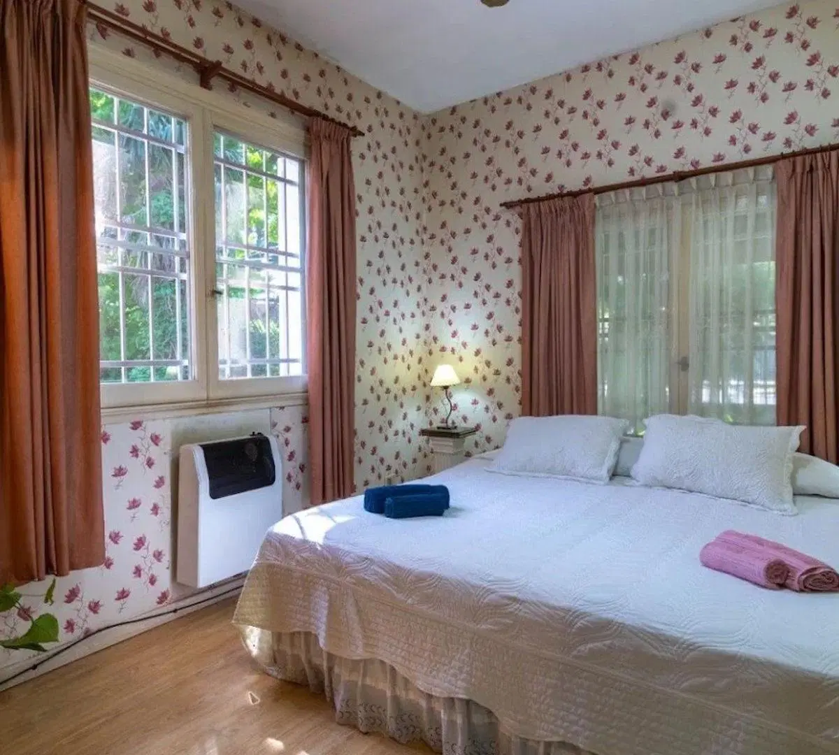 Casa 4 dorm c/ pileta quincho alquiler AMUEBLADA 8