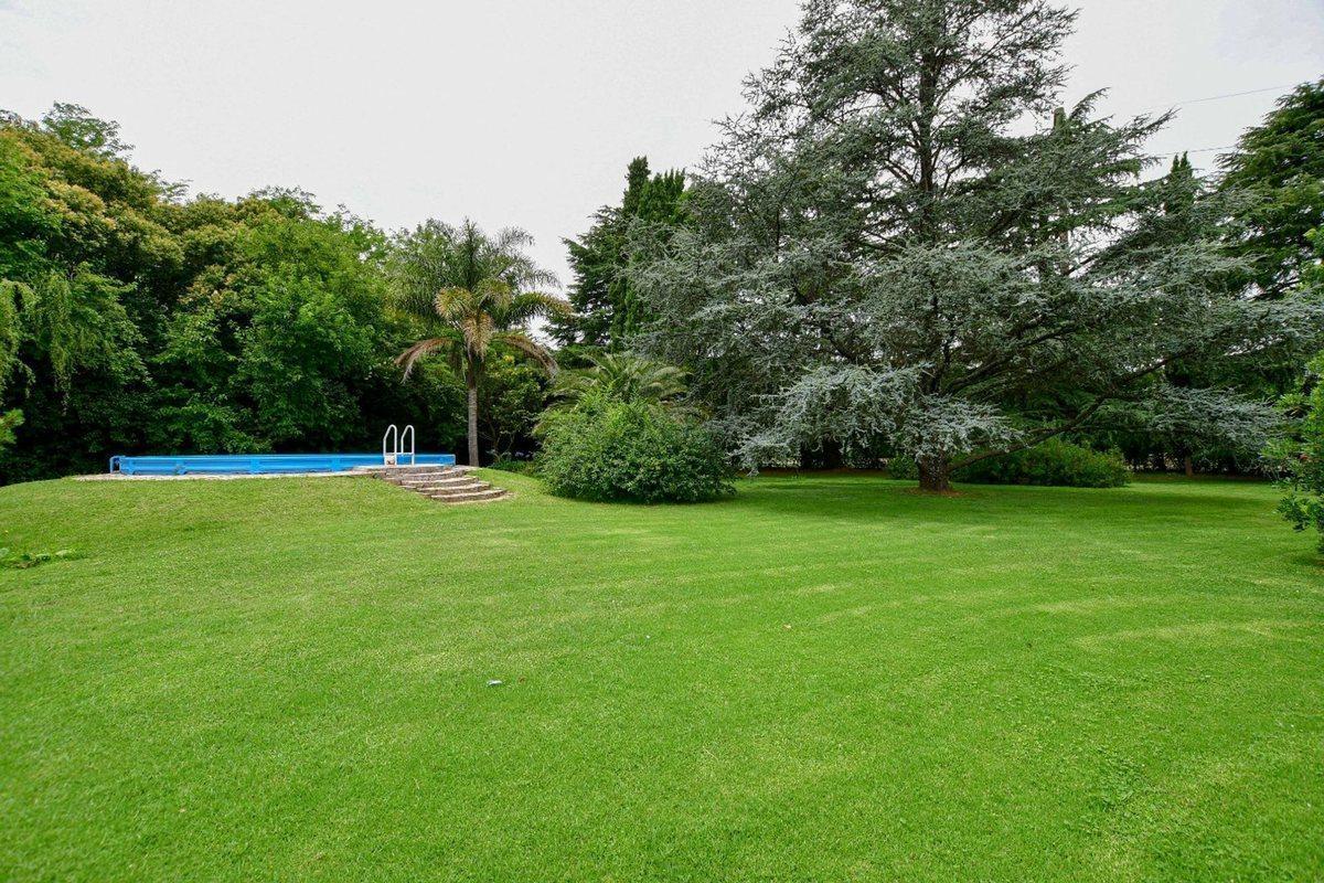 Casa quinta c/ pileta cancha futbol parquizada
