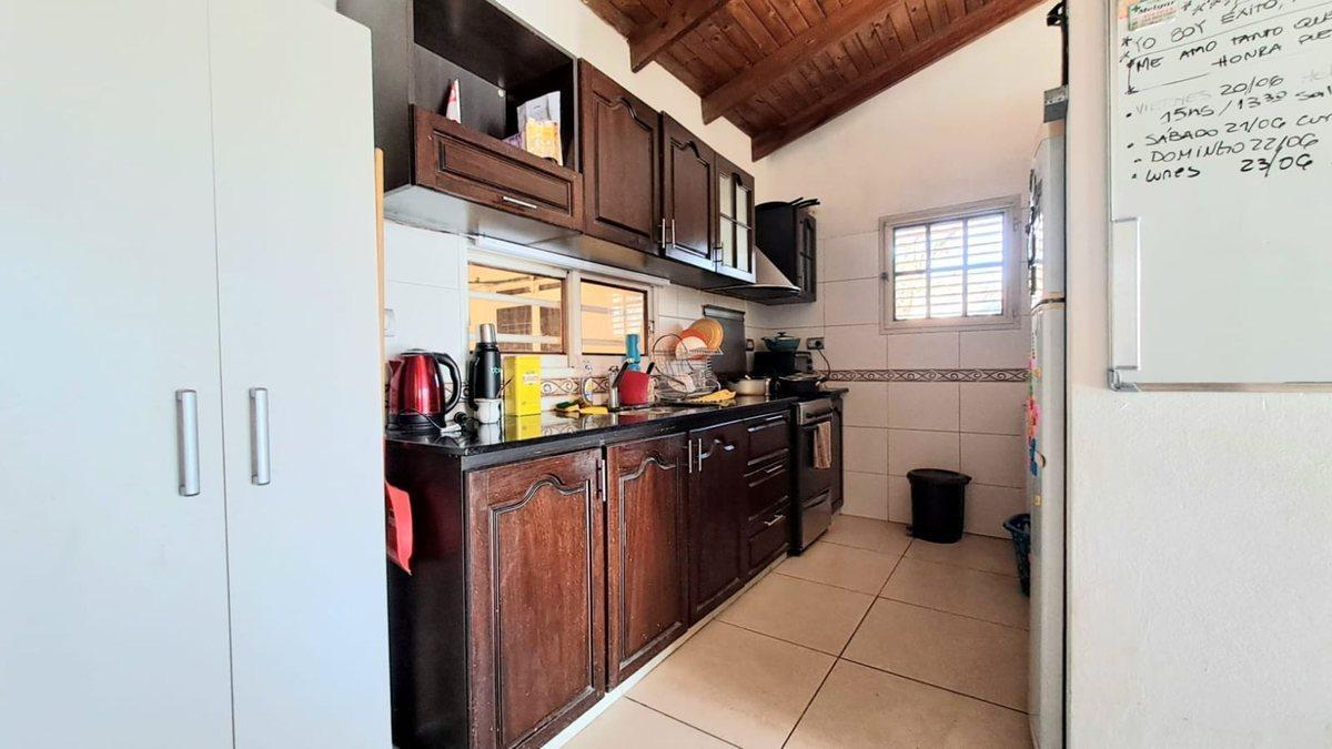 Foto de CASA en VENTA en GONNET- 2 dorm. garage (2) parque, imagen 4