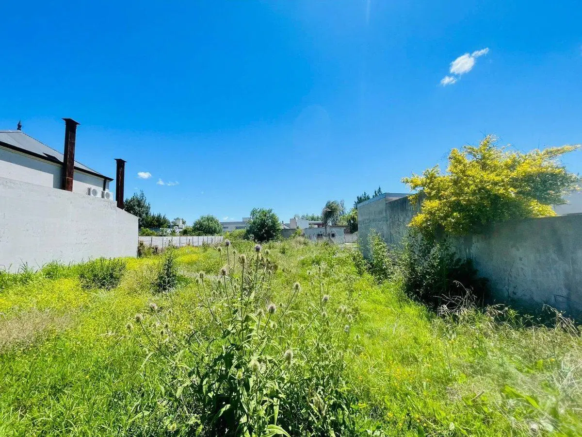 TERRENO EN VENTA EN PH, VILLA CASTELLS 1