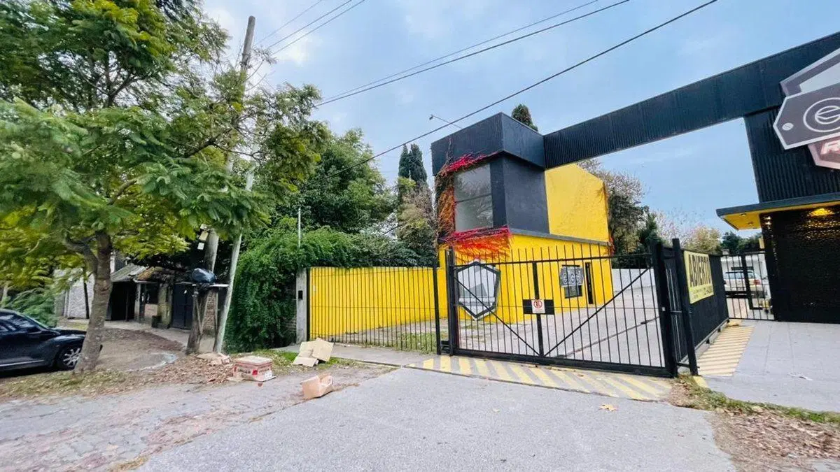 LOTE EN VENTA SOBRE CAMINO CENTENARIO 2