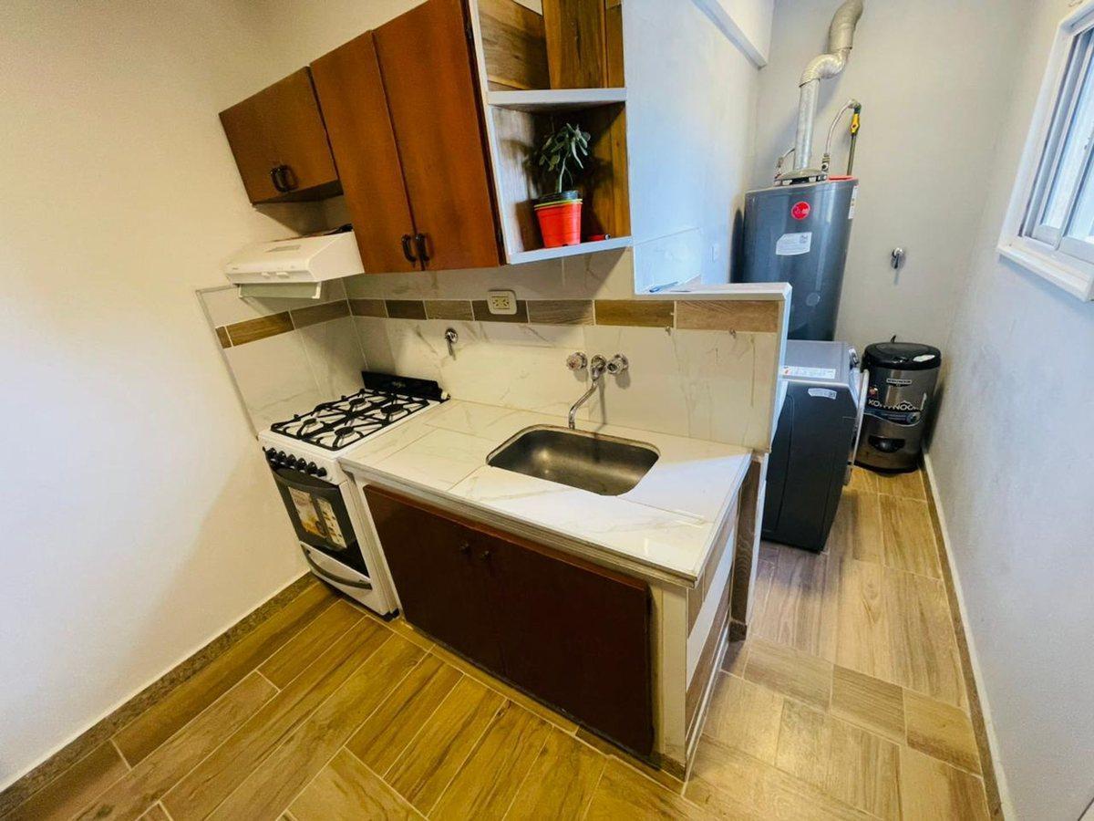 Foto de DEPARTAMENTO EN VENTA 2 DORM CON COCHERA, imagen 5