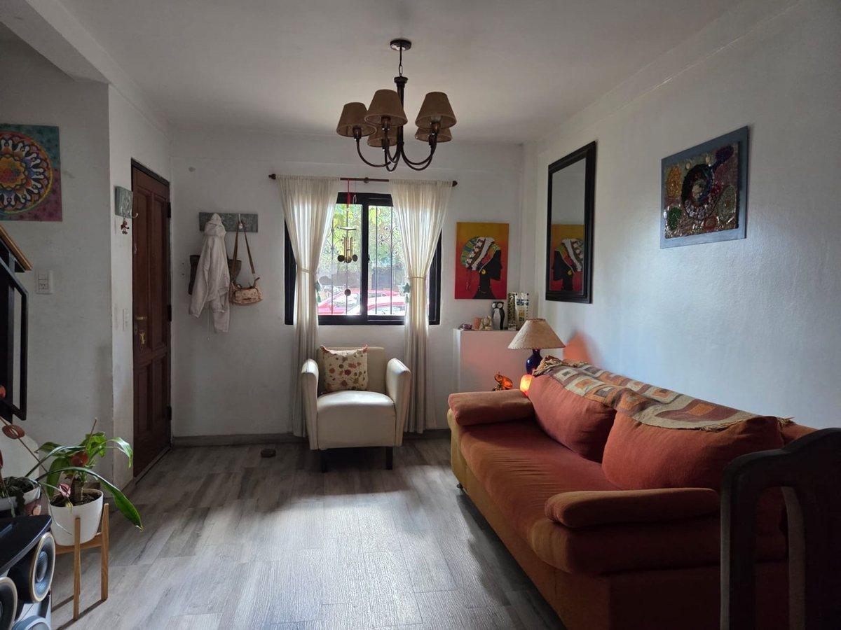 Foto de CASA DE 3 DORMITORIOS CON PATIO Y COCHERA, imagen 5
