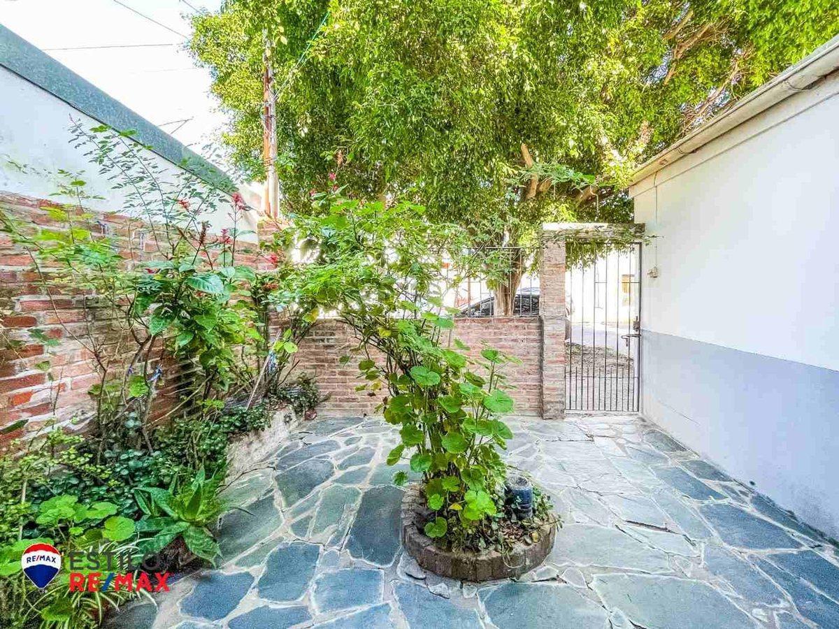 Foto de CASA Y DEPARTAMENTO EN VENTA EN TOLOSA, imagen 3