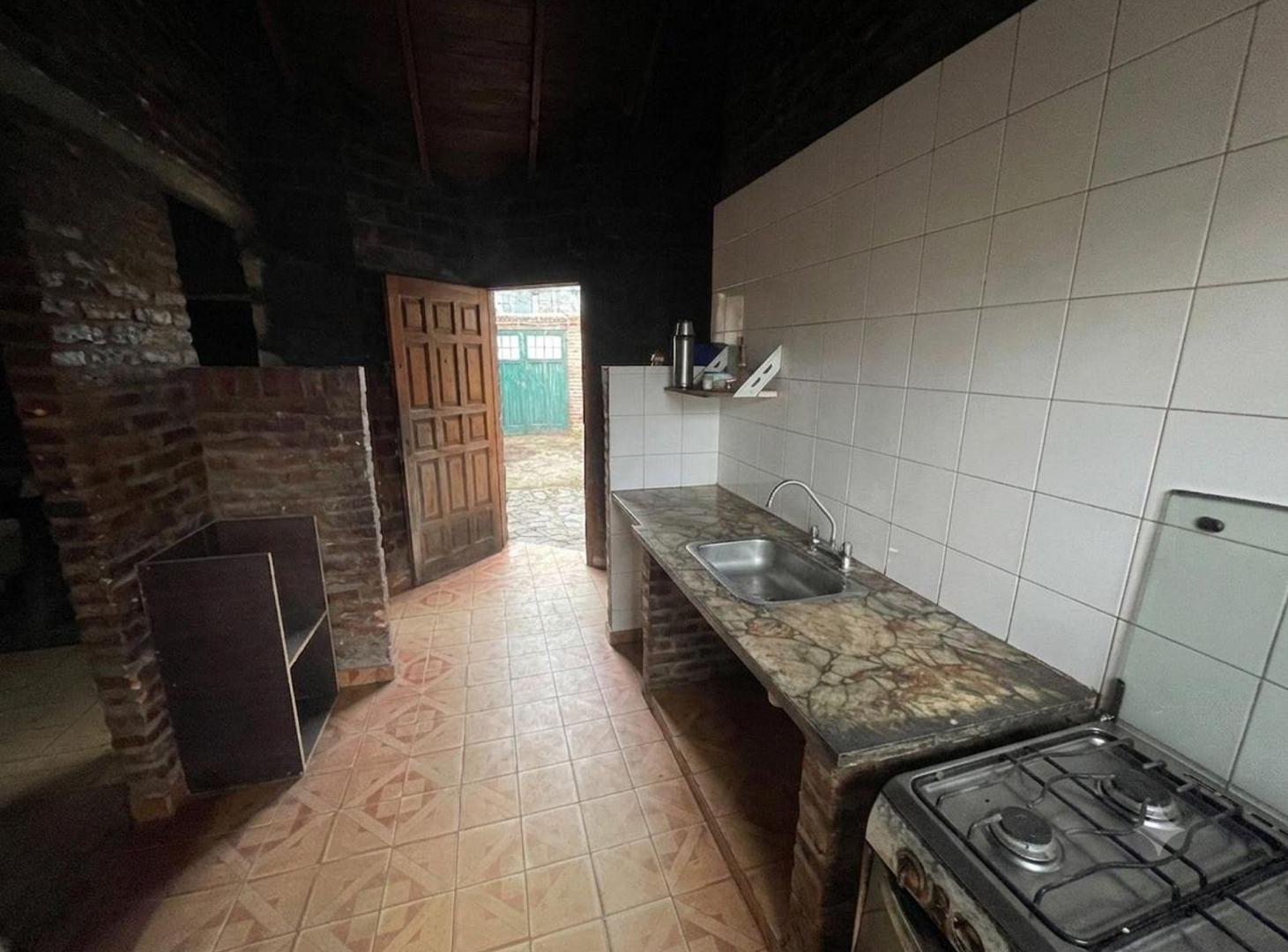 Foto de CASA EN VENTA SOBRE AVENIDA, imagen 3