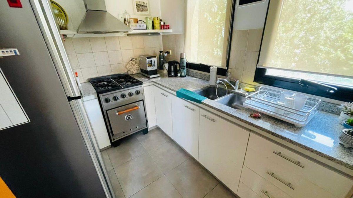 Foto de DEPARTAMENTO EN VENTA 2 DORM CON PATIO, imagen 2