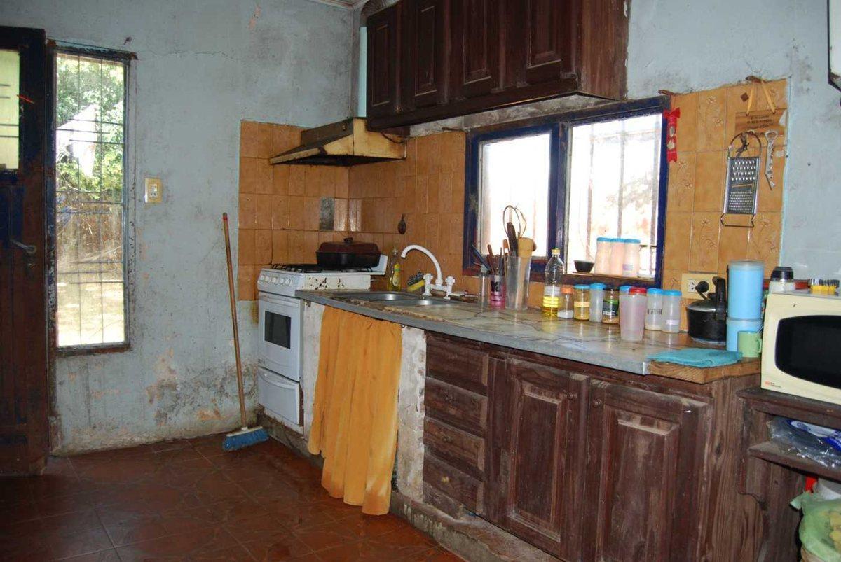 Foto de CASA DE 2 DORMIS A RECICLAR, imagen 4