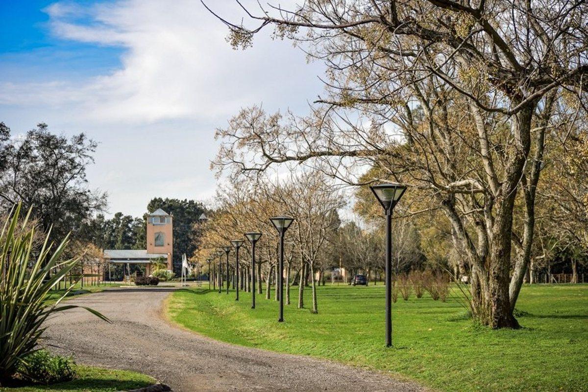 Foto de LOTE EN VENTA "EL MIRADOR",CORONEL BRANDSEN, imagen 3