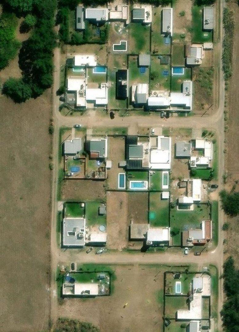 Foto de LOTE DE 12X32 EN LOS PORTEÑOS ESCRITURADO, imagen 3