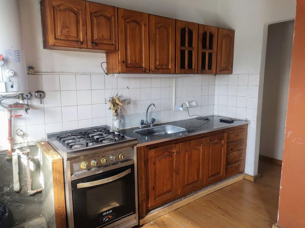 Foto de PH venta 3 dorm al frente con balcón Gonnet, imagen 5