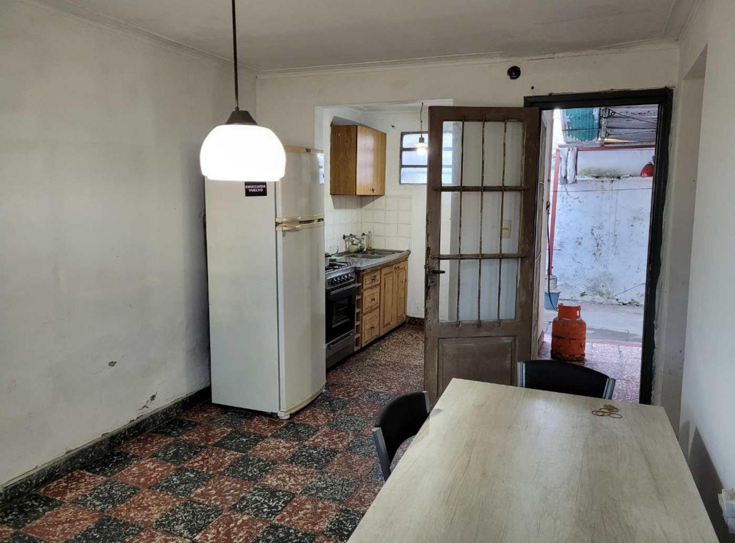 Foto de PH 1 dormitorio Patio y cochera en venta!!, imagen 1