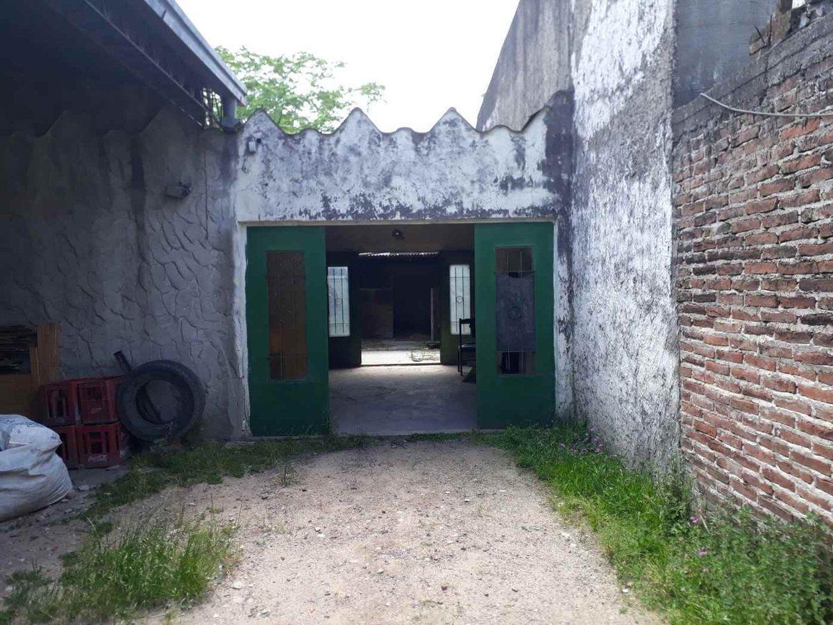 Foto de Galpón con Tinglado (cochera). Venta, imagen 3