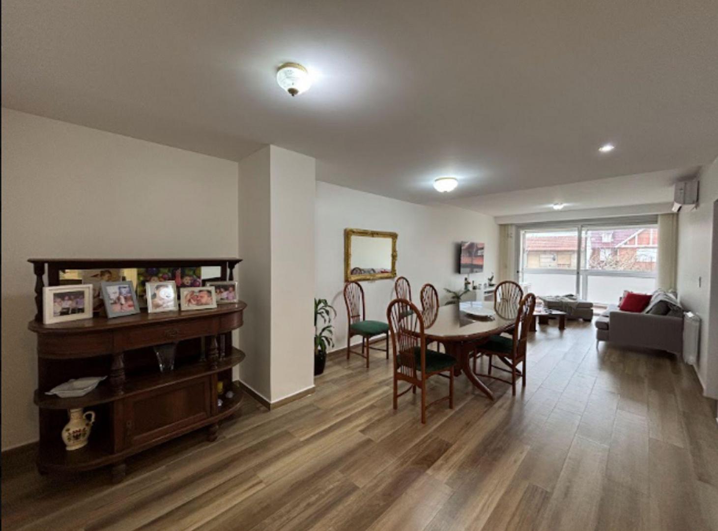 Foto de VENTA DE SEMIPISO 2 AMBIENTES AL FRENTE, imagen 2
