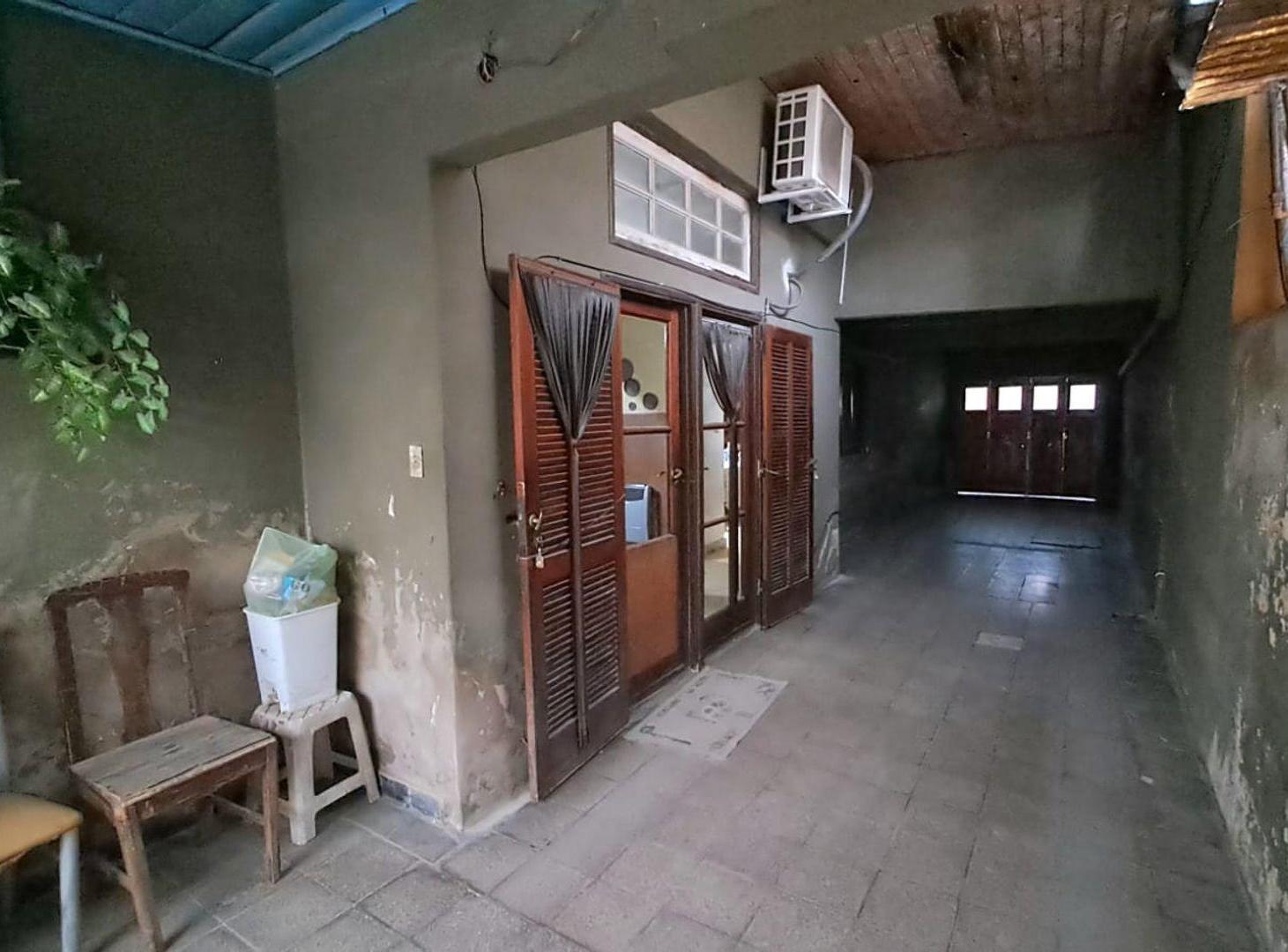 Foto de Casa en Venta La Plata 3 dorm. a Refaccionar, imagen 5