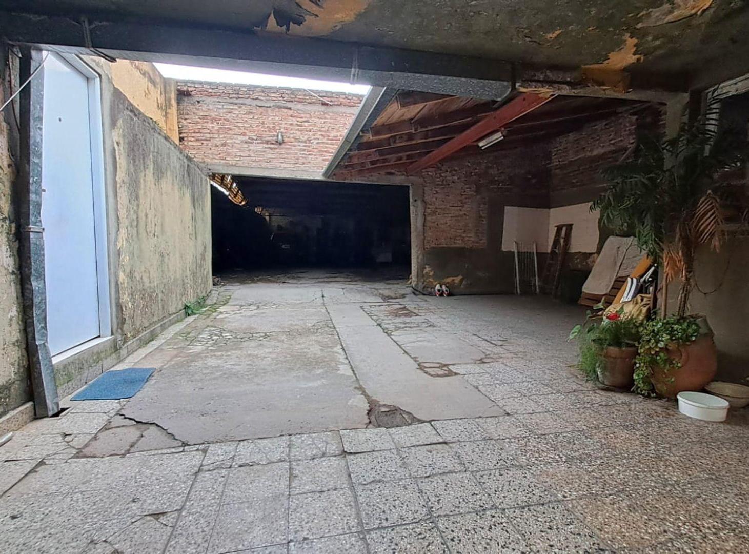 Foto de Casa en Venta La Plata 3 dorm. a Refaccionar, imagen 3