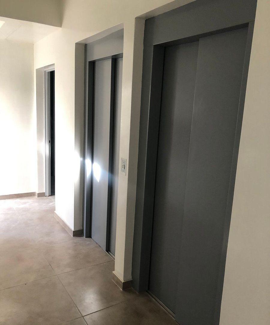 Foto de Departamento,Semi.piso,cochera cubierta,Bera Centr, imagen 2
