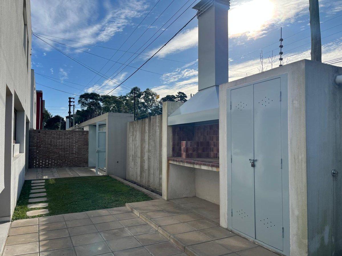 Foto de Duplex 3 dormitorios en VENTA - City Bell, imagen 2