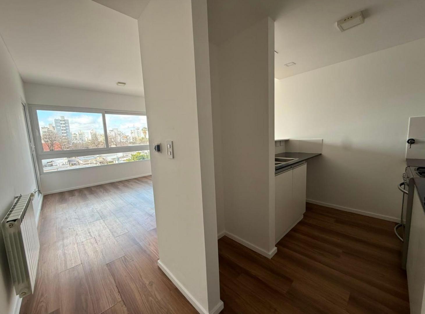 Foto de DEPARTAMENTO DE 1 DORMITORIO EN ALQUILER, imagen 2