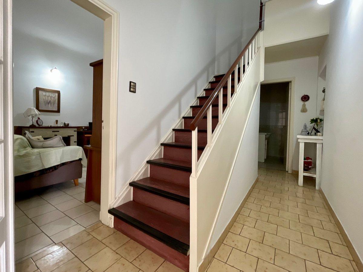 Foto de VENTA CASA / LOCAL/ GALPON EN BLOQUE SOBRE AV.44, imagen 4