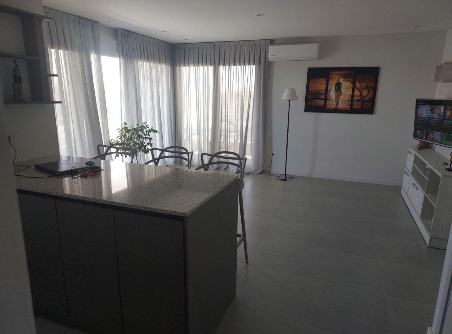 Foto de DEPARTAMENTO 2 AMB EN HARAS DEL SUR 3, imagen 2