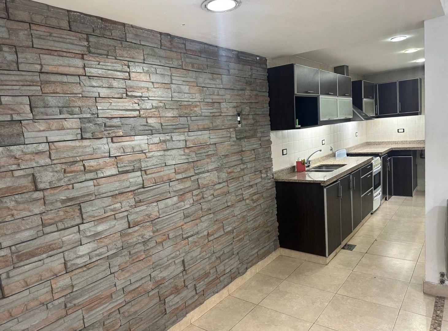 Foto de Casa Dúplex en venta, tres dormitorios, La Plata, imagen 4