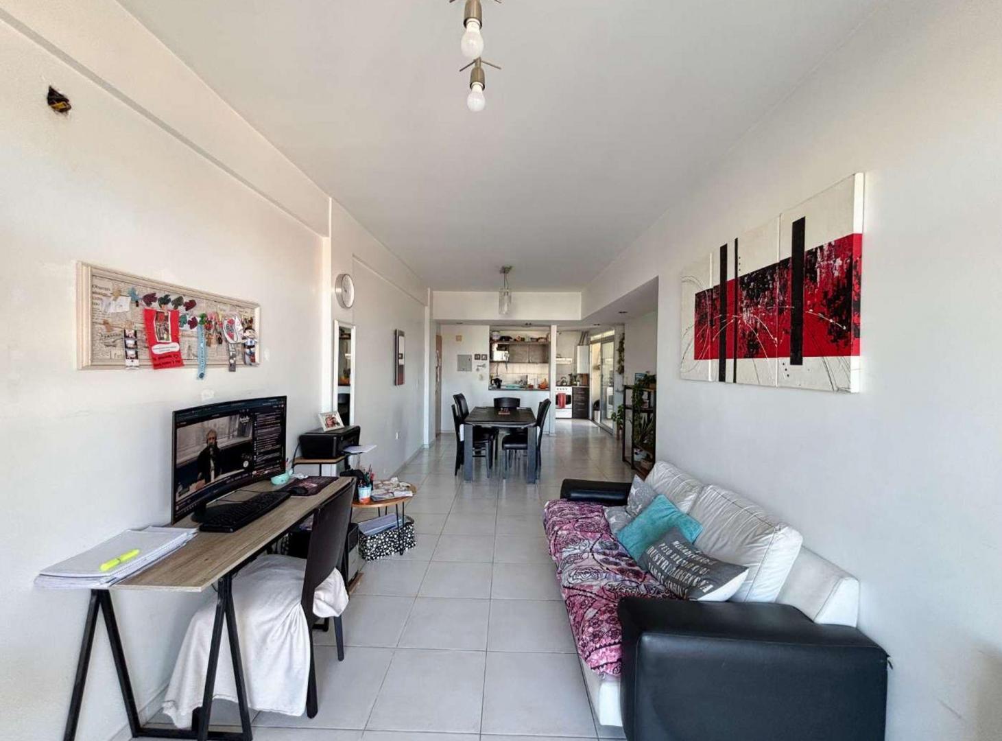 Foto de DEPARTAMENTO DE 2 DORMITORIOS + ESCRITORIO, imagen 5