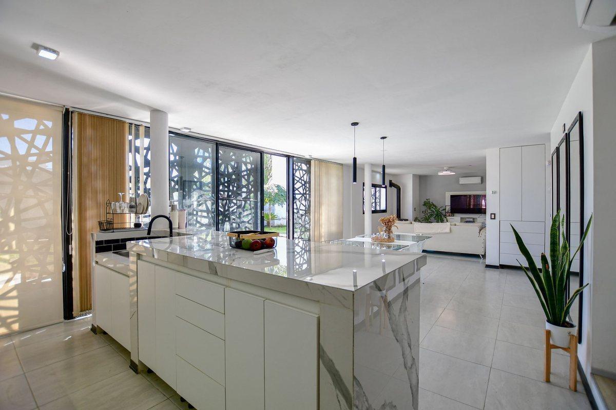 Foto de Venta Casa 2 Dormitorios con Verde Pileta La Plata, imagen 5