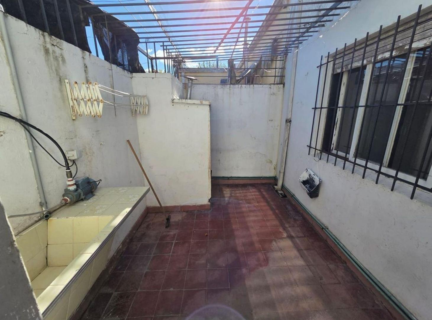 Foto de PH en ALQUILER de 1 DORMITORIO en LA PLATA, imagen 3