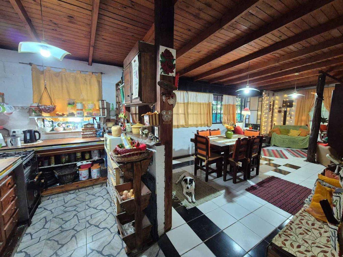 Foto de VENTA CASA EN BARRIO RUTA DEL SOL LOTE 425 M2, imagen 2