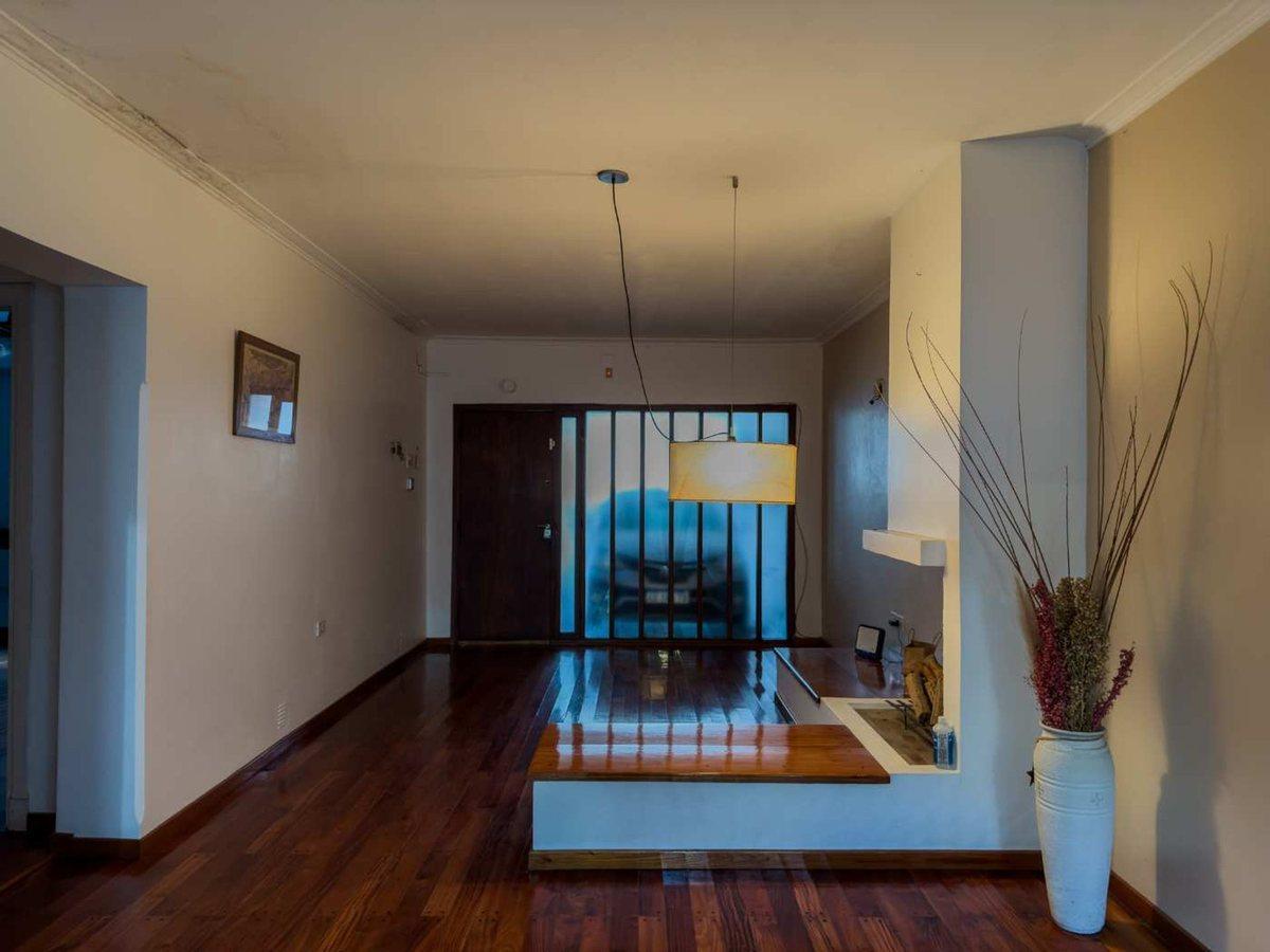 Foto de Casa 3 Dormitorios con cochera en VENTA. La Plata, imagen 1