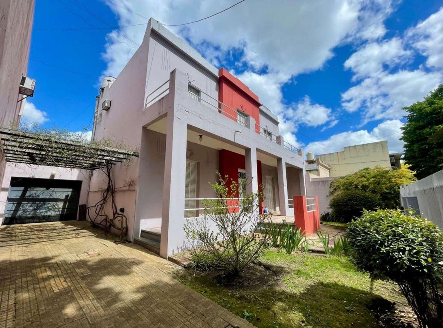 Foto de Casa en venta 5 ambientes La Plata, imagen 1