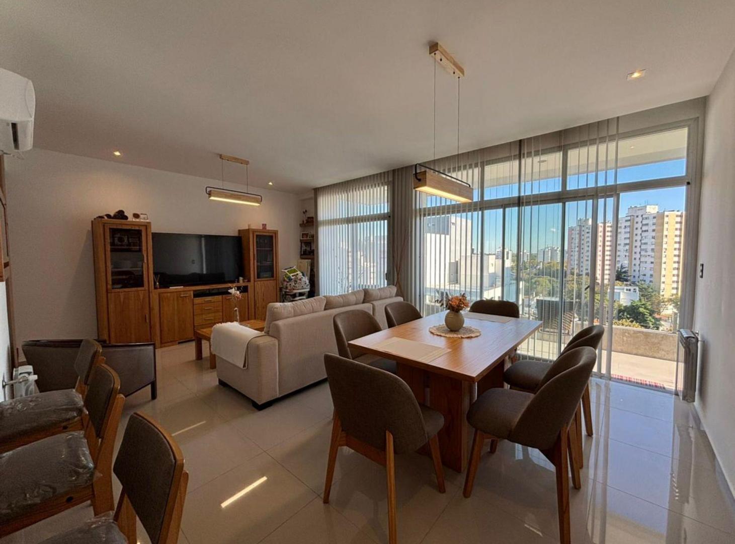 Foto de Venta de semipiso con terraza privada, imagen 2